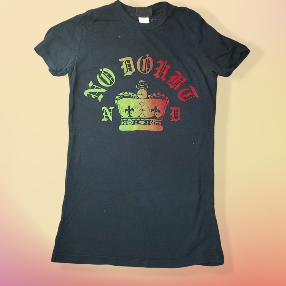 *S/XS* Fitted No Doubt Shirt